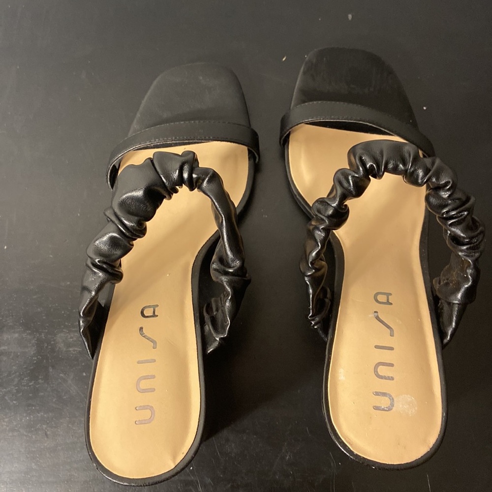 Unisa Square Toe/Block Heel - image 6